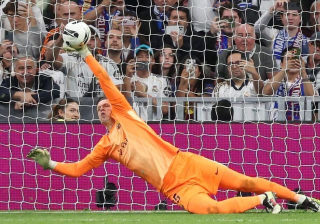 Szczesny da la razón a Flick