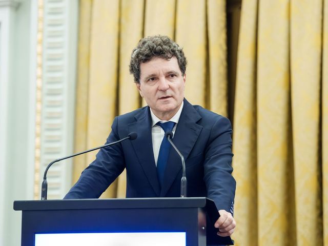 Liderii coaliției de guvernare discută miercuri despre proiectul de reformă în administrația locală