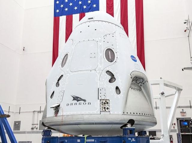 Astronauts: SpaceX Dragon capsule ‘came alive’ on descent