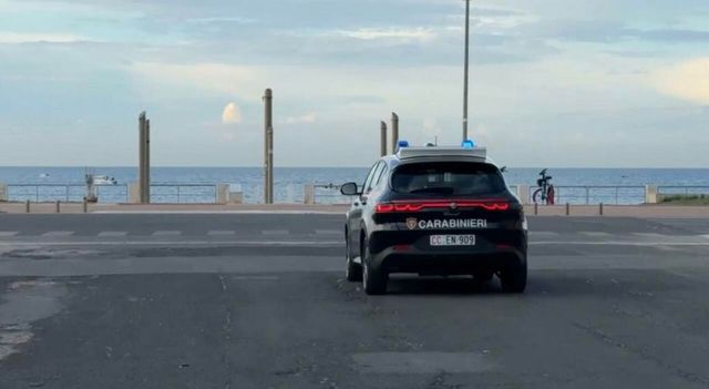 Ostia, morto il ragazzo accoltellato dopo una lite