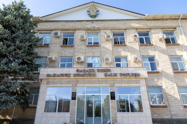 Суд постановил вернуть дипломатический паспорт спикеру Народного собрания Гагаузии
