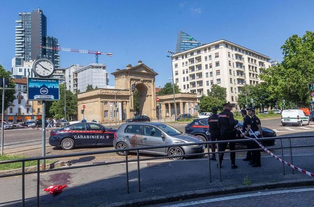 ++ Ragazzo accoltellato a Milano, lasciato davanti ospedale ++