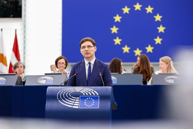 La Chișinău are loc primul summit Uniunea Europeană - Republica Moldova