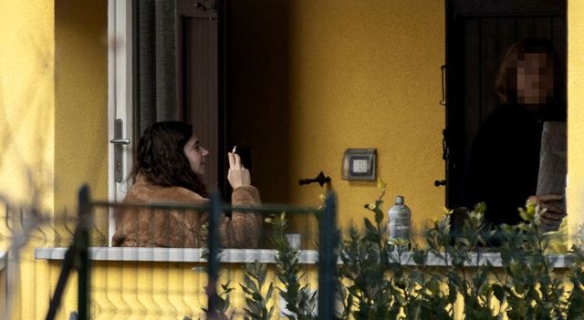 Neonati sepolti, Chiara e l'ex fidanzato entrambi in aula