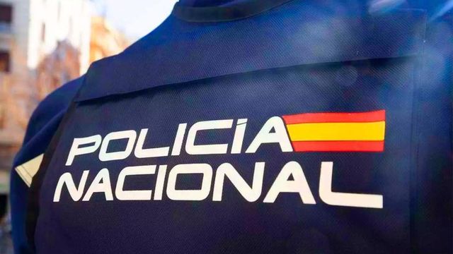 Hallan los cadáveres de un matrimonio en una vivienda en Sevilla