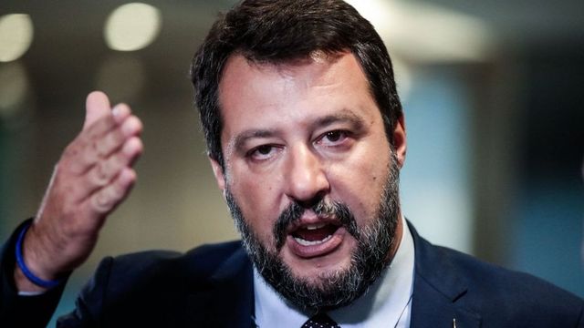 Voli di Stato, la Corte dei Conti archivia il fascicolo su Salvini. Atti ai pm