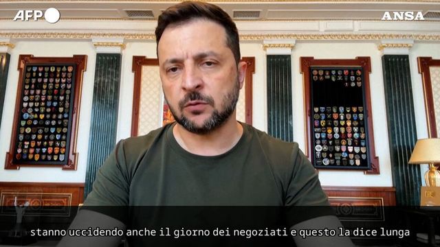 Zelensky, Mosca uccide anche nel giorno dei negoziati