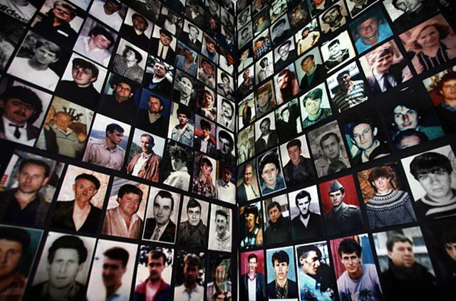 Curtea Supremă din Olanda a stabilit că statul olandez are o responsabilitate foarte limitată în masacrul de la Srebrenița