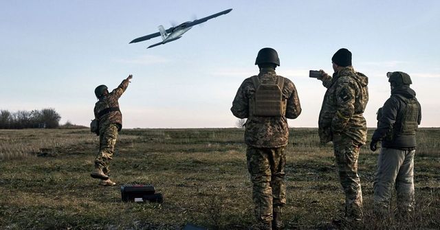 Русия заяви, че е свалила украински дронове над Белгородска и Курска област - Труд