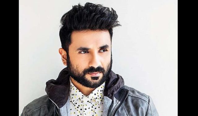 Vir Das' Neighbour Sneezed On Him For Allegedly Not Social Distancing