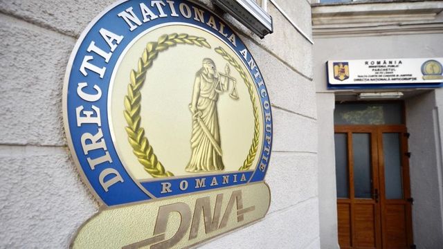 Șeful Serviciului Județean de Protecție Internă Suceava, colonelul Florin Timu a fost reținut de procurorii DNA