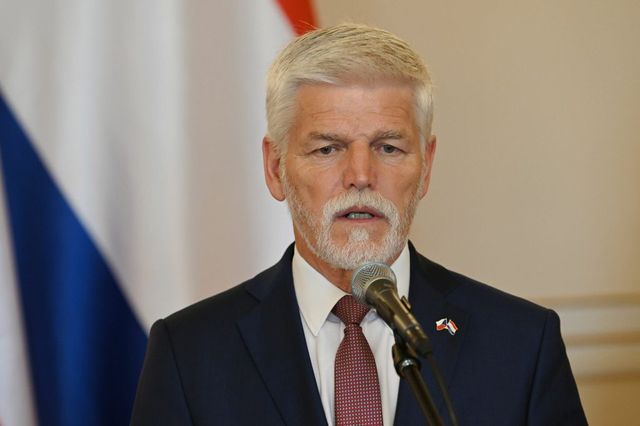 Ce i-au cerut liderii NATO lui Trump la dineul găzduit de regele Țărilor de Jos. Dezvăluirile făcute de președintele Cehiei