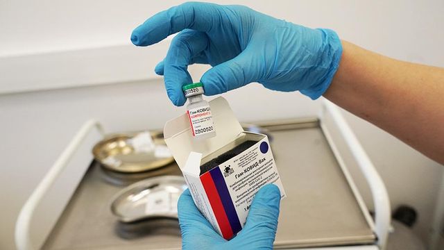Посол Италии заявил о вакцинации «Спутником V»
