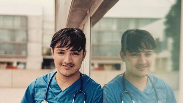 Medic moldovean din Spania, diagnosticat cu Covid-19, s-a vindecat și revine la muncă