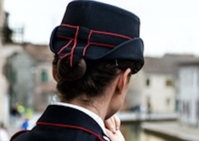 Si spara a 25 anni con la pistola di ordinanza: tragedia nella Scuola dei Carabinieri di Firenze