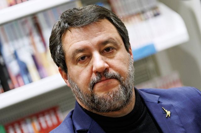 Grimoldi vuole togliere il nome di Salvini dal simbolo della Lega per evitare il tracollo alle Europee