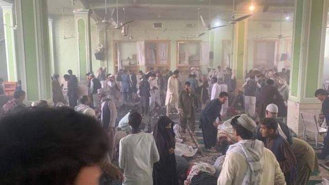 Explozie la o moschee șiită din localitatea afgană Kandahar, soldată cu cel puțin șapte victime