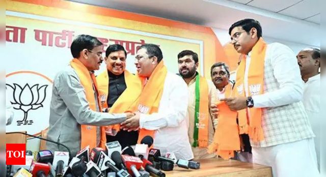 Kamal Nath's Aide Joins BJP In Madhya Pradesh Ahead Of Lok Sabha Polls