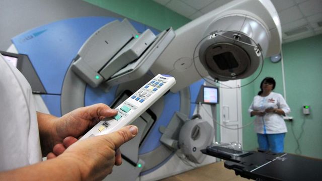 Коронавирусную инфекцию предложили лечить радиацией