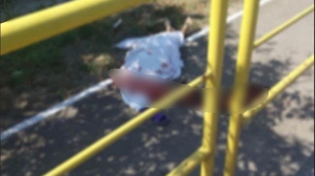 O fetiță de 7 ani a decedat, după ce a fost lovită din plin de o mașină, într-un sat din Florești