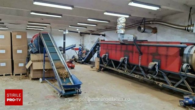 Grup infracțional organizat specializat în fabricarea ilegală a țigărilor