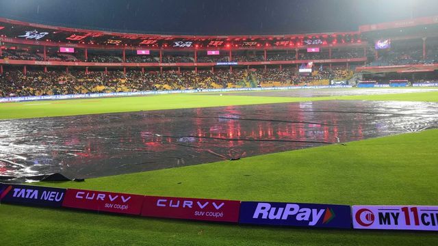 What It Means For RCB's Playoff Chances If Rain Plays Spoilsport?