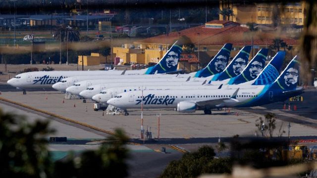 Alaska Airlines Resumes Flying Boeing 737 MAX 9 After Inspections