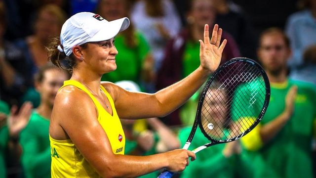 Australia beat Belarus to make first Fed Cup final since 1993