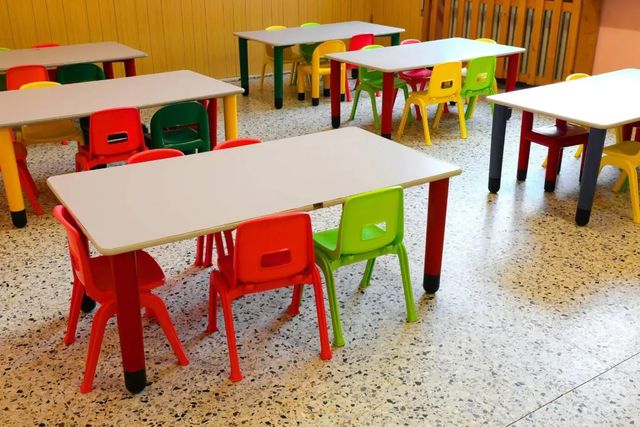 Bimbi maltrattati in un asilo ad Asti, interdette due insegnanti