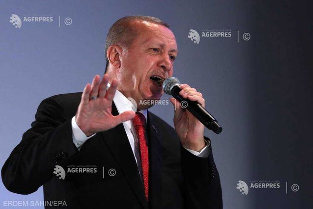 Erdogan a cerut oficialilor partidului AKP să utilizeze automobile Volkswagen Passat
