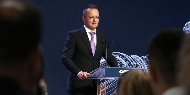 Szijjártó: Magyarország elkötelezett az Ábrahám-megállapodások kiterjesztése mellett
