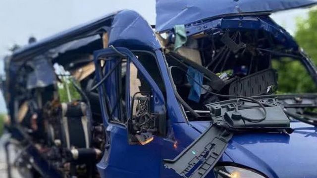 Autobuz cu civili, atacat de o dronă rusească în Ucraina