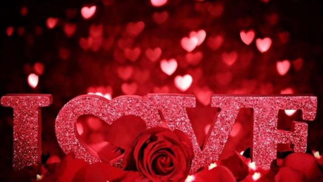 Milioane de oameni din întreaga lume sărbătoresc Ziua Îndrăgostiților