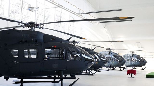 Átadták az új helikopterflotta első négy tagját Szolnokon