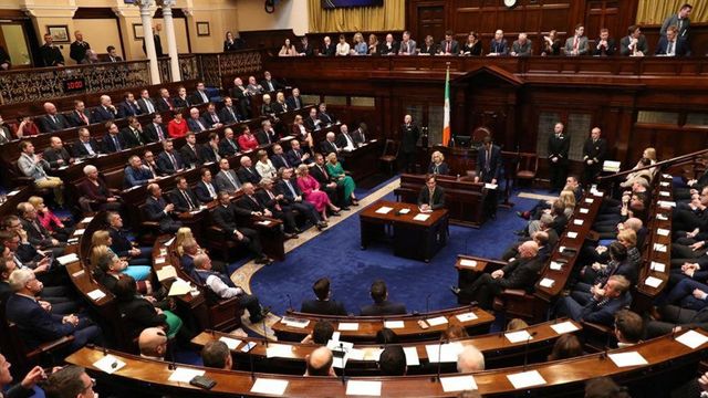 Koronavírusos az ír egészségügyi miniszter, karanténba vonul a kormány