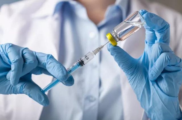 Rusia începe vaccinarea în masă a populației împotriva Covid-19