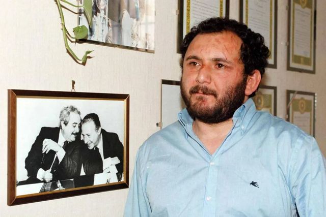 Hotel confiscato alla mafia affidato in gestione a nipote Brusca