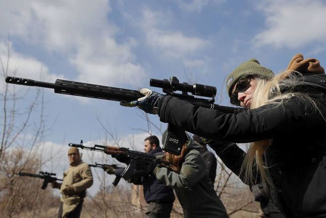 Polonia anuncia que no enviará más armas a Ucrania