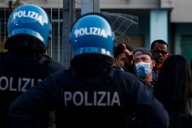 ++ Consiglio d'Europa,Italia studi razzismo tra forze Polizia ++