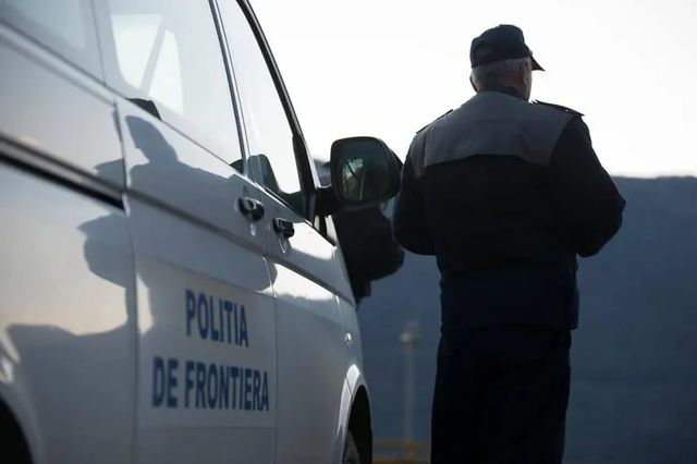 Atenție, înșelătorie telefonică în numele Poliției de Frontieră!