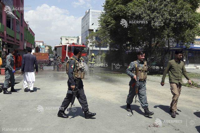 Triplă explozie la Kabul, printre victime se află și un jurnalist
