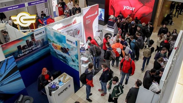 Erősödik a verseny az álláskeresők között