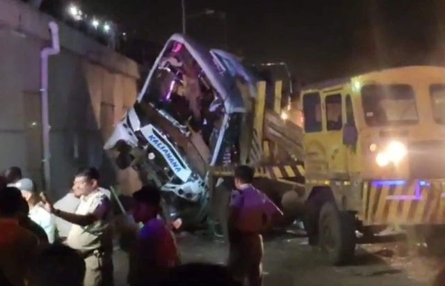 5 dead, 40 injured after Kolkata-bound bus falls from bridge in Odisha's Jajpur