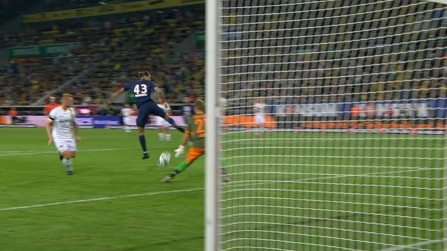 GOOOL Postolachi! Romanul de la PSG a marcat cu o executie a la Ibrahimovic, din pasa lui Mbappe! VIDEO