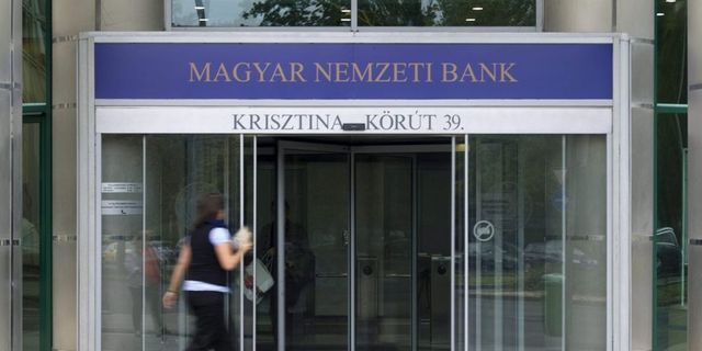 Durbán büntetett a Magyar Nemzeti Bank