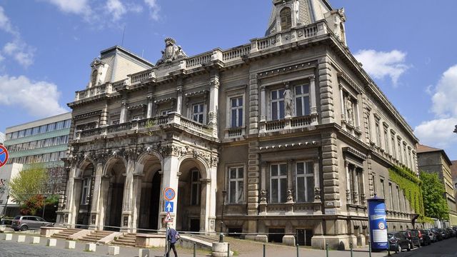 Visszavonták a bontási engedélyt a Magyar Rádió egykori épületére