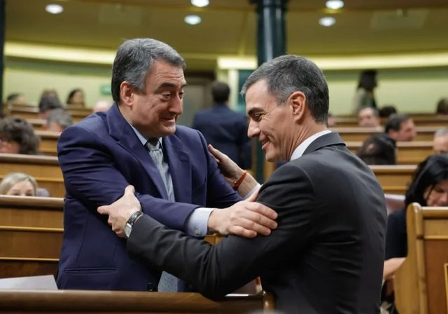 Un informe de la Eurocámara acusa al Gobierno de «bloquear» la ley electoral europea por «el pacto de investidura con el PNV»