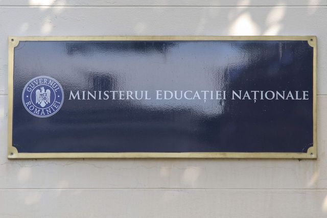 Ministerul Educației a alocat 25 de milioane de lei pentru finanțarea unor proiecte de cercetare legate de limitarea extinderii Covid-19
