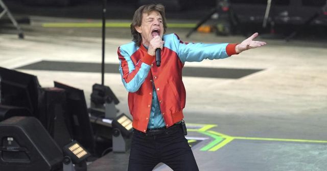 Mick Jagger potrebbe lasciare i soldi del catalogo in beneficenza e non ai figli: “Non ne hanno bisogno”