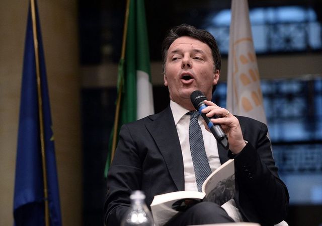 Matteo Renzi: "Siamo quelli che restano e non mollano mai"